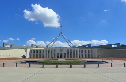 Mögen sie Symmetrien und Museen? Dann könnte Canberra, die Australische Hauptstadt, etwas für sie sein? Erfahren sie hier mehr!