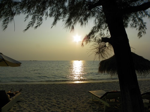 Sihanoukville ist das günstige Strand-Paradies in Kambodscha. Doch die Auswahl an Stränden ist gross. Dieser Artikel hilft dir bei der Auswahl.